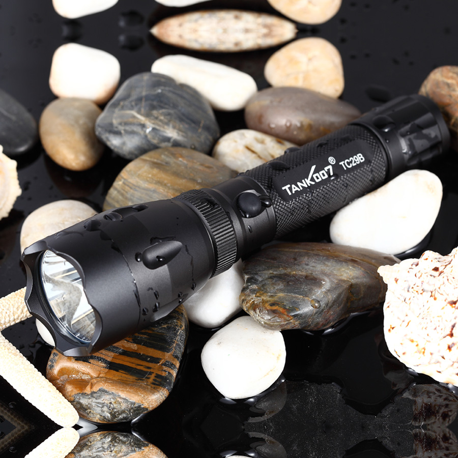 強光手電筒什么牌子好？哪里的強光手電筒生產廠家好